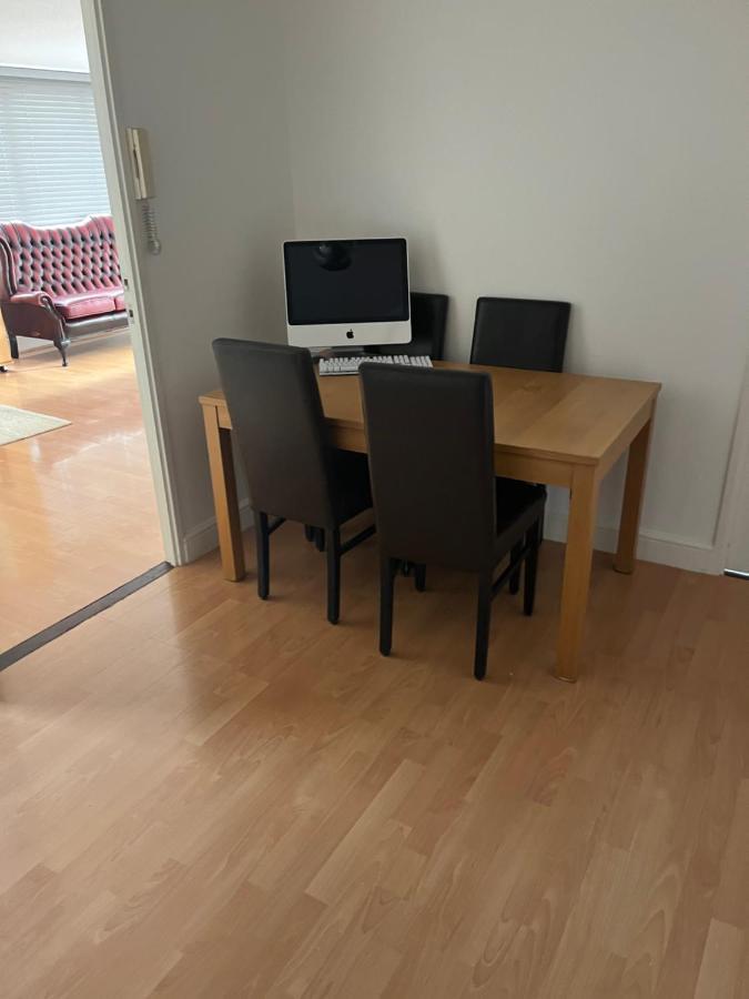 Appartement Lovely 3 Bedroom Family In Central Londen